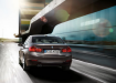 BMW 3 series - вид сзади в движении