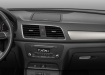 Audi Q3 - панель приборов, руль, консоль