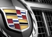 Cadillac Escalade - эмблема на решётке радиатора