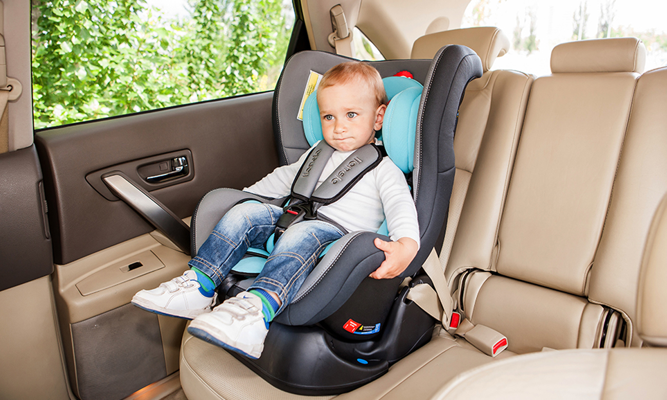 До скольки лет нужно детское кресло ребенку. Детские автокресла. Кресло машины. Автокресло для малышей. Детские сиденья в автомобиль.