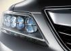 Acura RLX - фара крупным планом