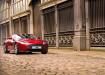 Aston Martin V8 Vantage в красном цвете