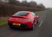 Aston Martin V8 Vantage на скорости