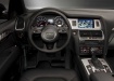 Audi Q7 - руль, вид с водительского места