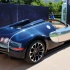 Bugatti Veyron Grand Sport - вид сзади на выставке