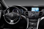 Acura TSX: передняя панель машины